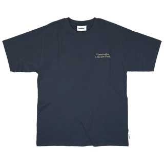 Camiseta Navy Conservative is the new Punk
