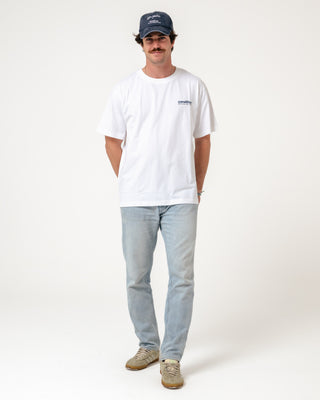 Camiseta Blanca Who The Fuck is Julio Iglesias?.